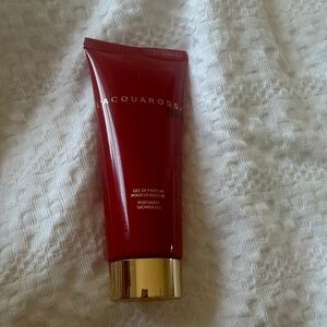 Fendi Red and Gold Body Wash. 🆕